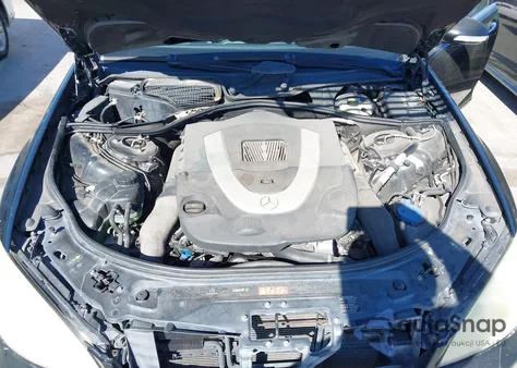 2007 Mercedes-Benz S 550 z USA, uszkodzony, nr VIN WDDNG71X47A075719